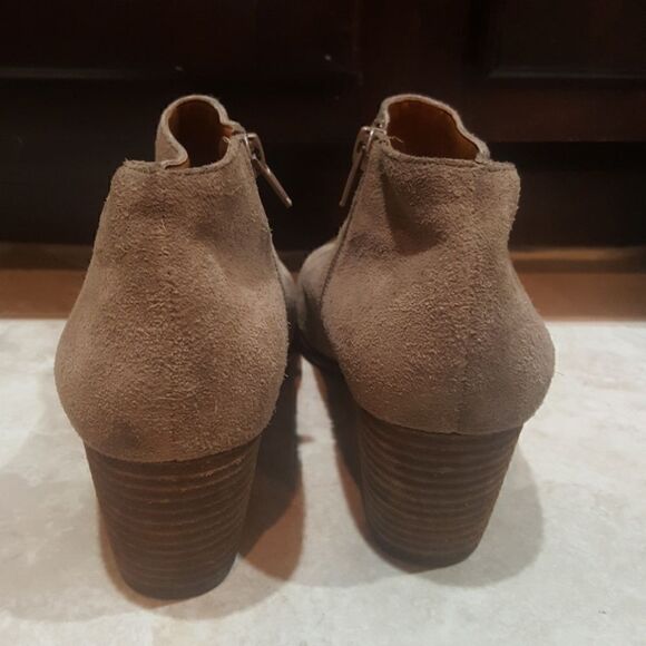 LUCKY BRAND Suede Booties - Size 8 1/2‎ - Picture 4 of 5
